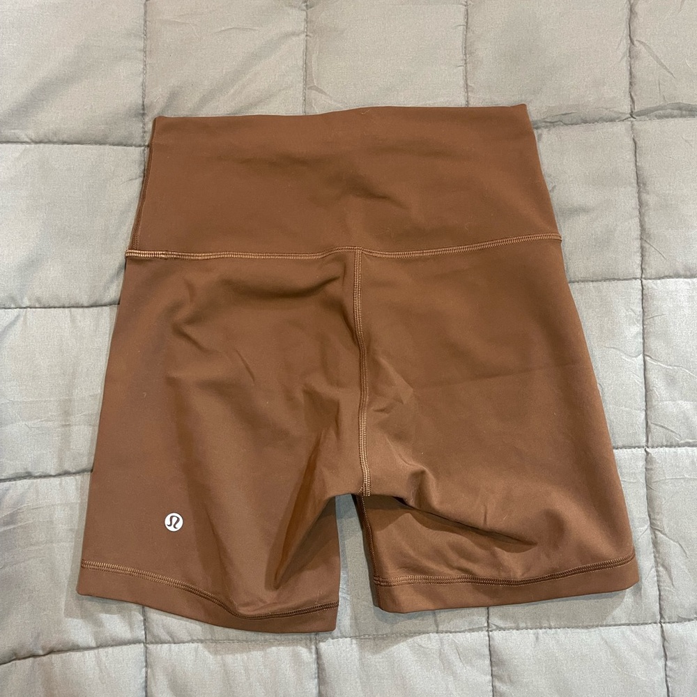 Lululemon Wunder Under 6” Shorts